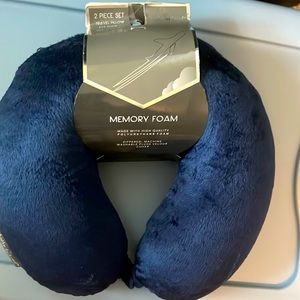 Kathy Ireland neck pillow for travel